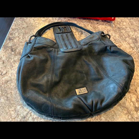 Guess by Marciano purse - Picture 3 of 3